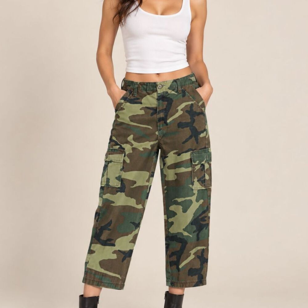 Vintage Camo Cargo Pants Size Small
